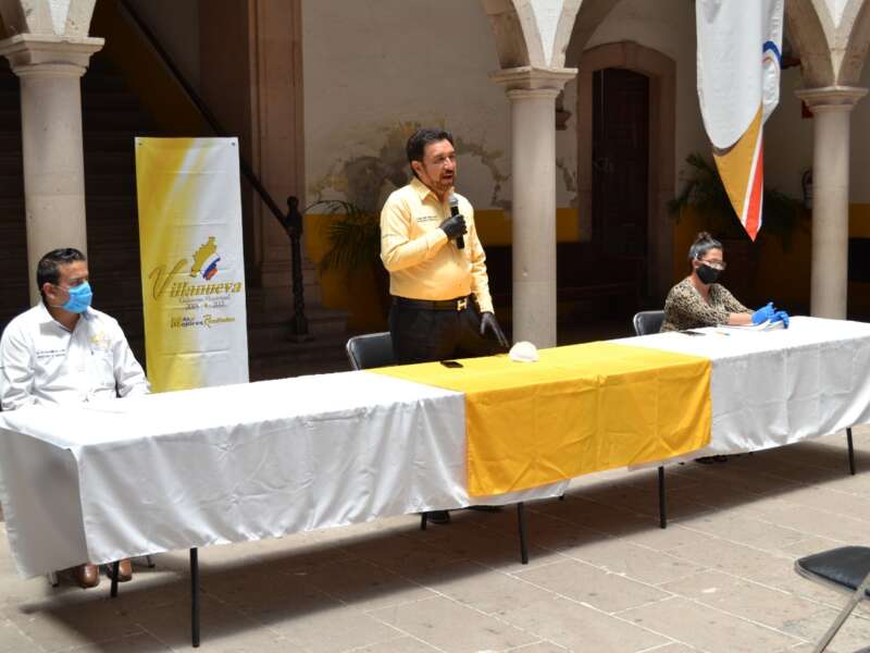 ENTREGAN NUEVAMENTE APOYOS A AFECTADOS POR CORONAVIRUS EN VILLANUEVA