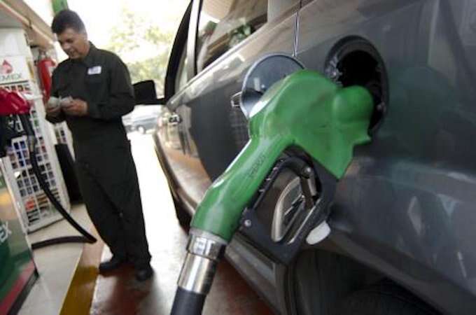 DESCIENDEN VENTAS DE GASOLINA DE PEMEX EN MARZO DEL 2020