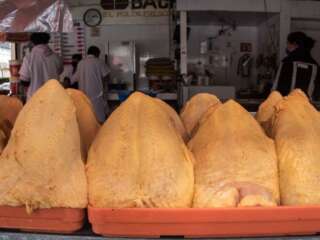 AUMENTAN PRECIOS DEL POLLO EN EL PAÍS