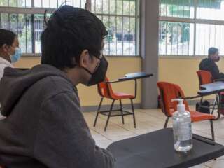 DISMINUYE GASTO PÚBLICO DESTINADO A NIÑOS Y ADOLESCENTES