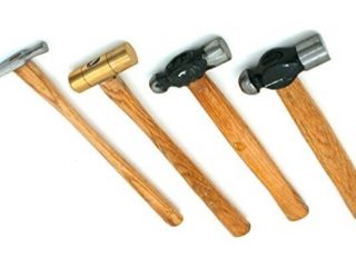 HERRAMIENTA Y ARMA; EVOLUCIÓN DEL MARTILLO