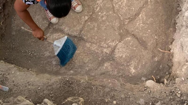 ENCUENTRAN VASIJAS FUNERARIAS PREHISPÁNICAS EN CAMPECHE