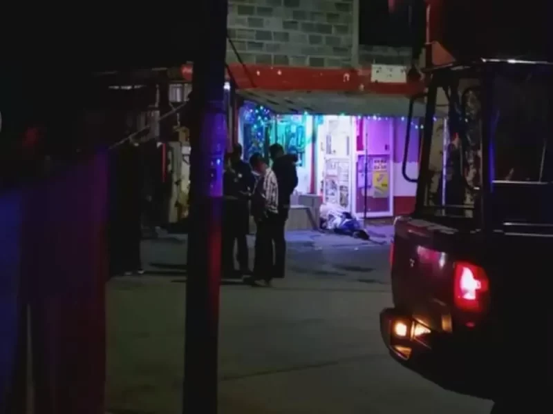 ATACAN A JÓVENES EN TIENDA DE ABARROTES DE GUADALUPE