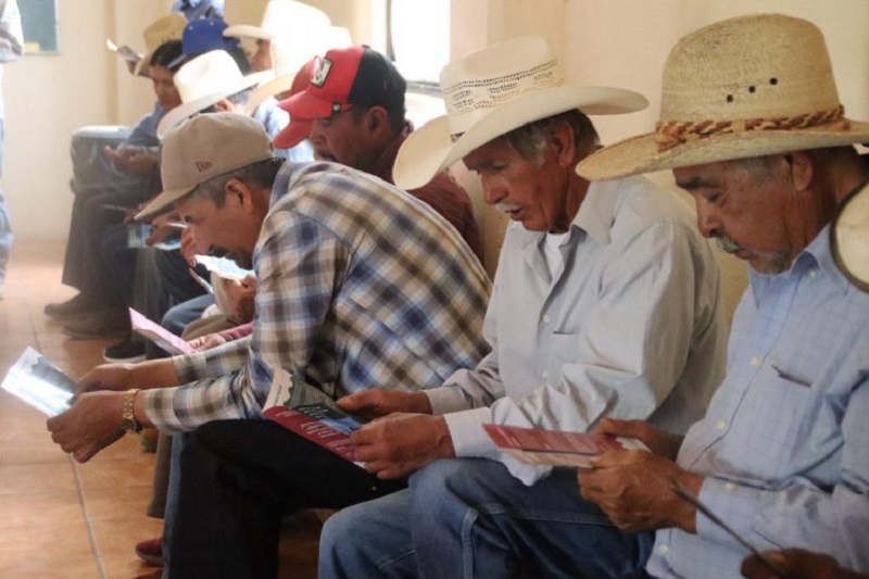 OFRECEN FERTLIZANTE GRATUITO A CAMPESINOS EN ZACATECAS
