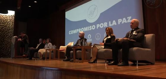 FIRMAN CANDIDATOS COMPROMISO POR LA PAZ